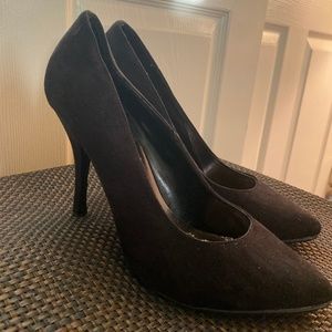 Black heels